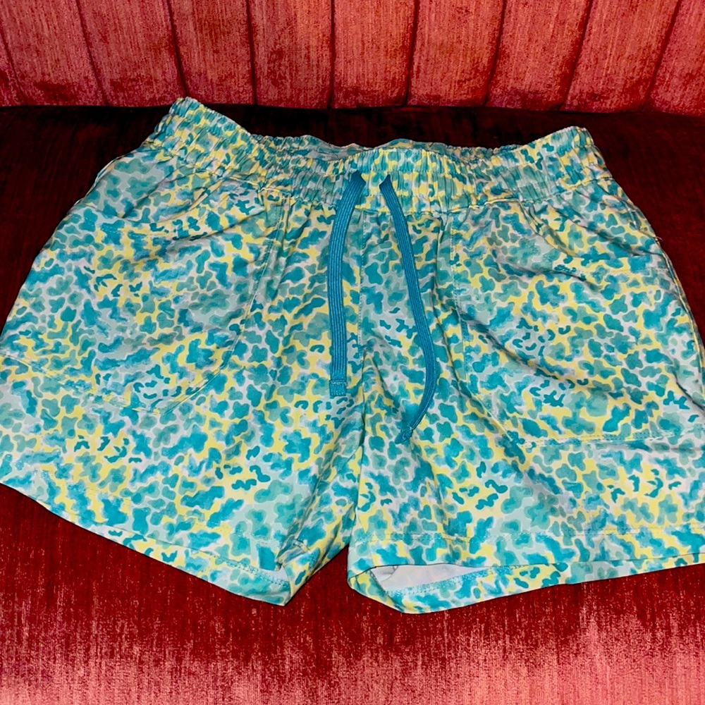 New Columbia PFG fishing swim shorts women’s